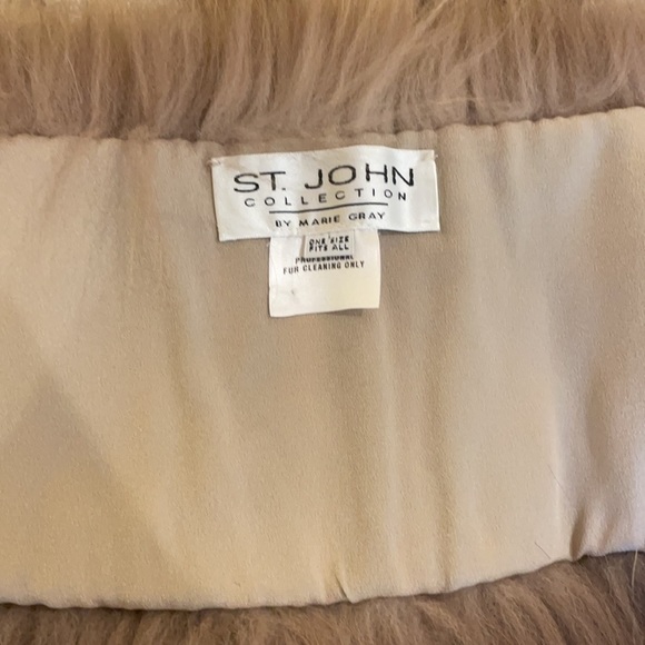 St. John poncho - Picture 4 of 5